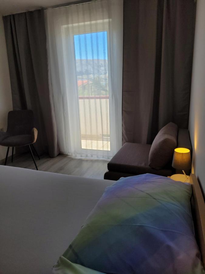 Apartmani Tonci Pag Đảo Pag Ngoại thất bức ảnh