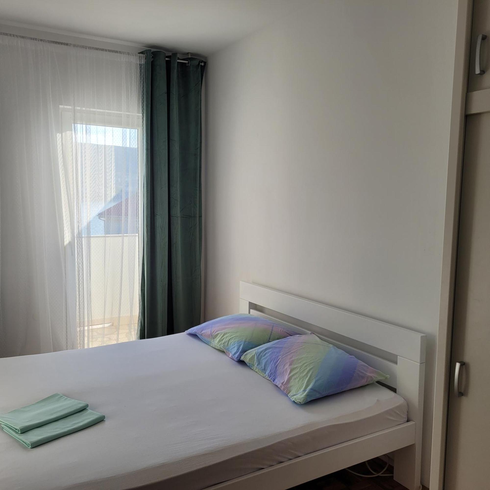Apartmani Tonci Pag Đảo Pag Ngoại thất bức ảnh