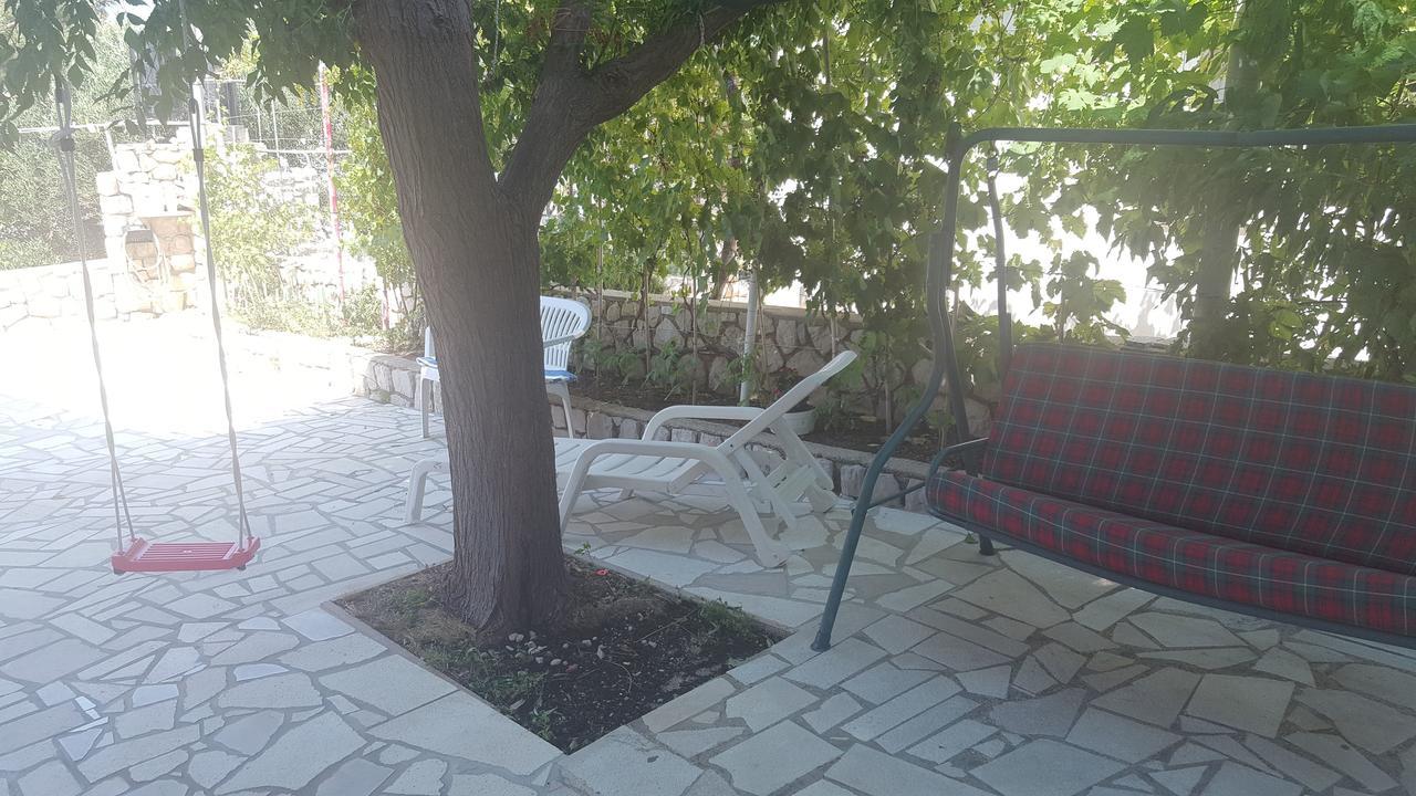 Apartmani Tonci Pag Đảo Pag Ngoại thất bức ảnh
